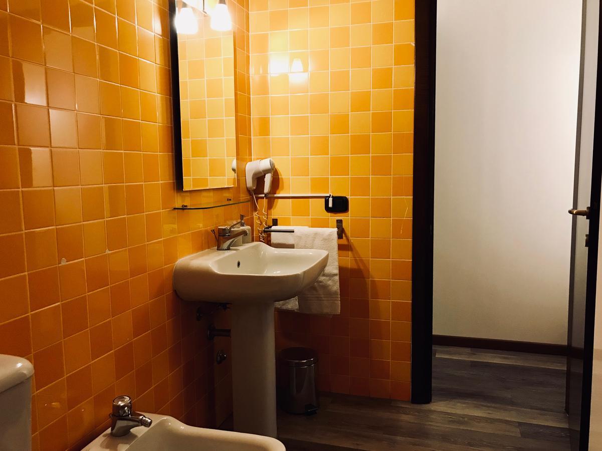 Alla Galleria B&B Verona Buitenkant foto